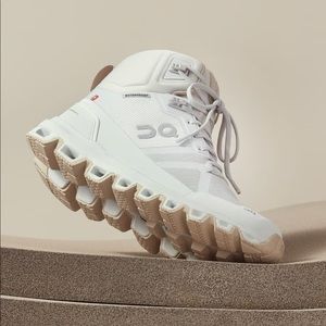 ON Waterproof Hiking Boots